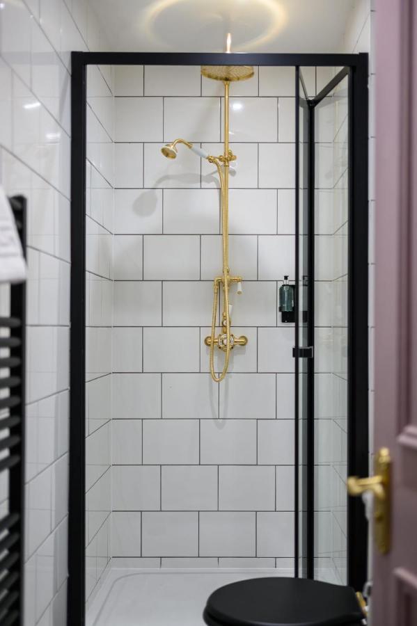 Super King Garden Suite With En-Suite เอดินบะระ ภายนอก รูปภาพ